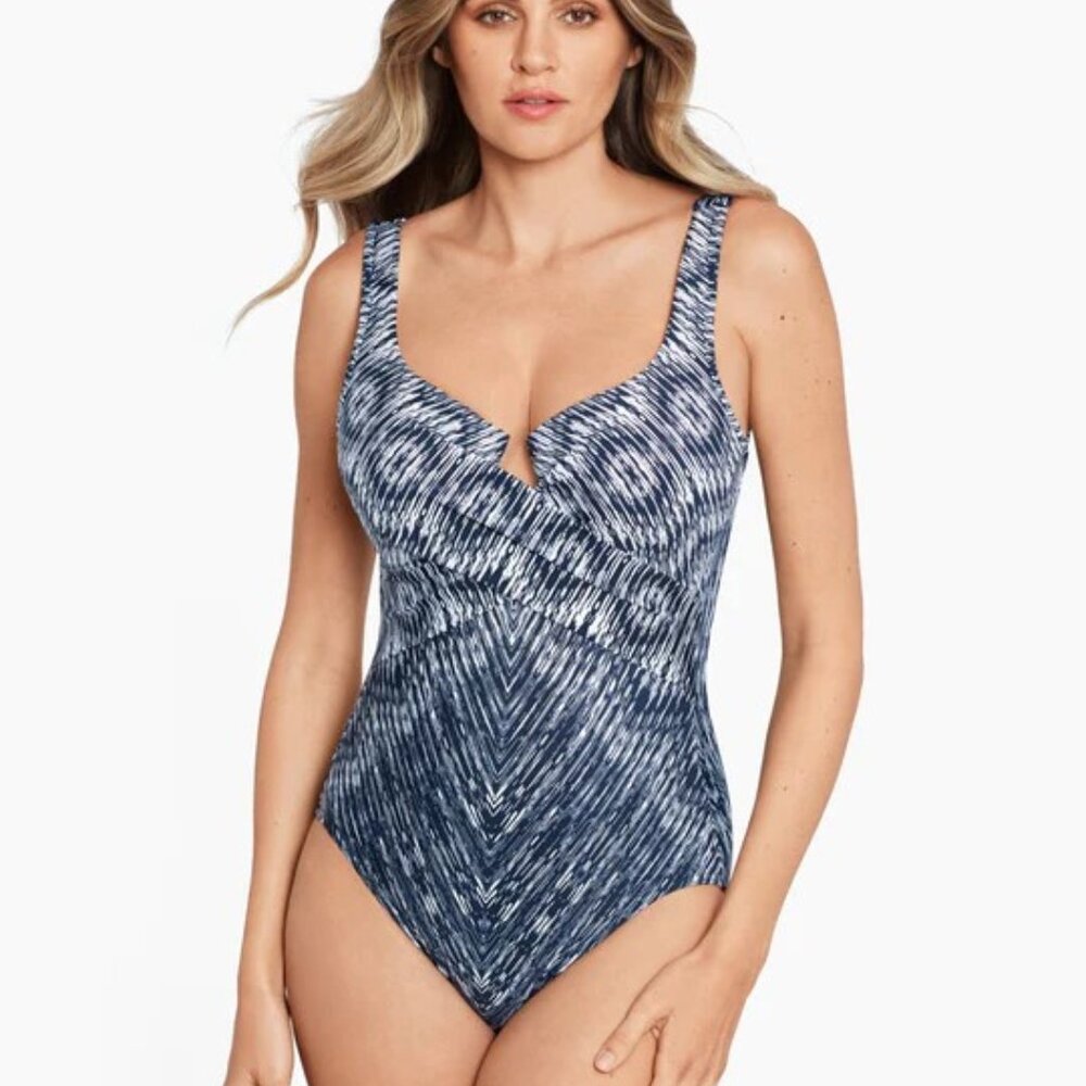 Miraclesuit Criss Cross Escape One Piece Swimsuit Women's Size 10